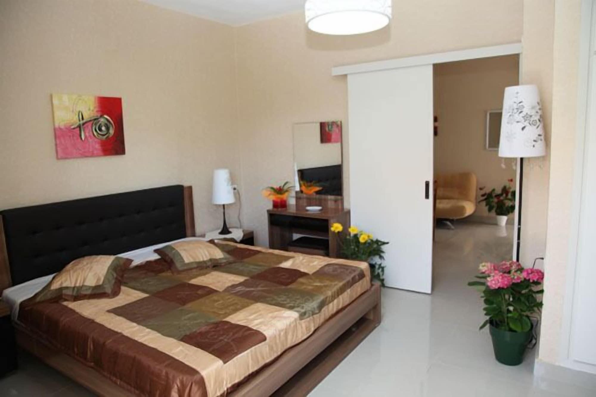 Ov Suites "By Checkin" Херсонисос Екстериор снимка