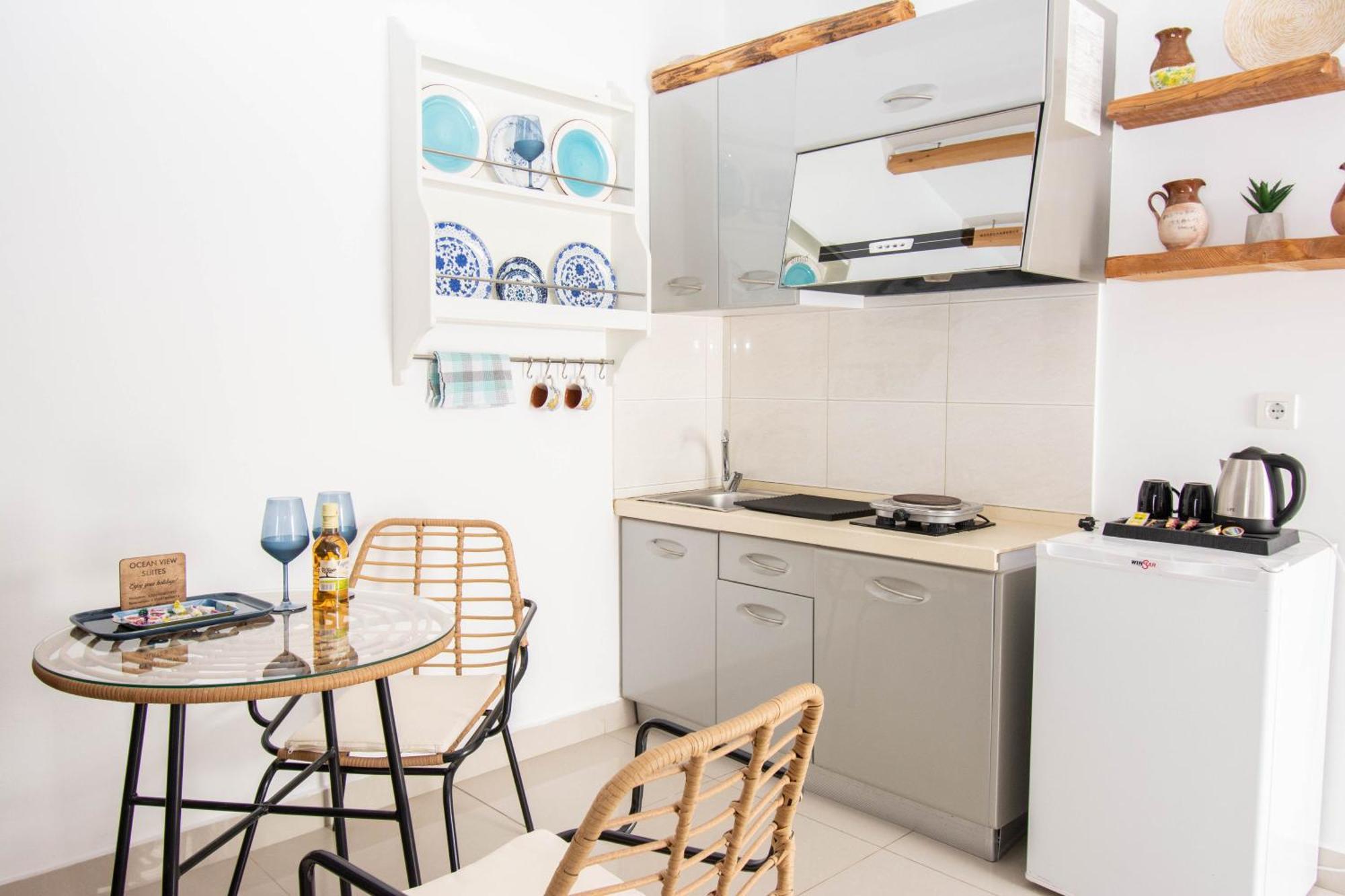 Ov Suites "By Checkin" Херсонисос Екстериор снимка
