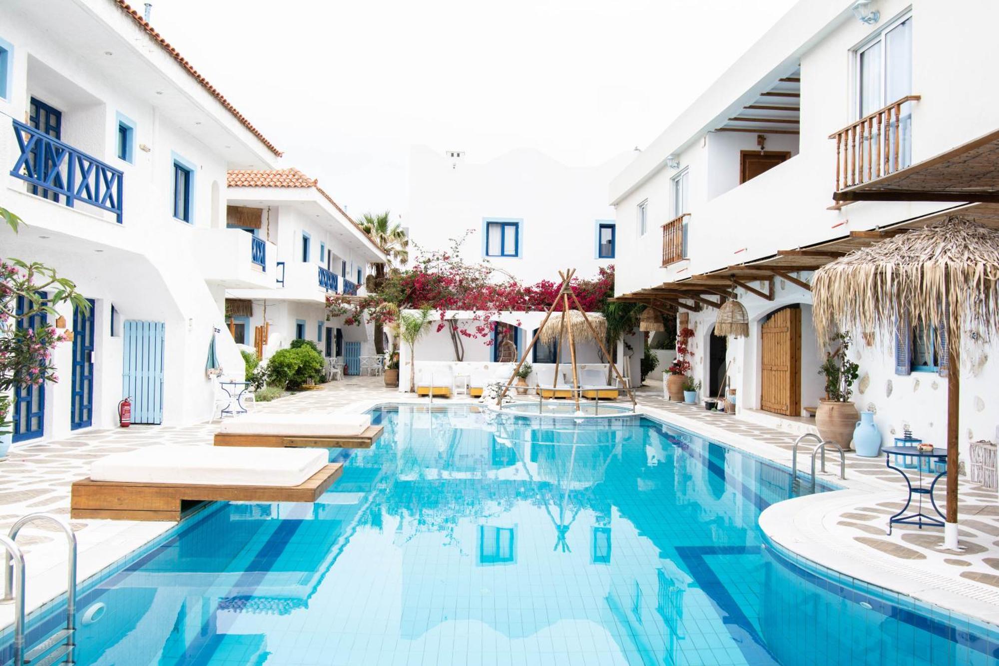 Ov Suites "By Checkin" Херсонисос Екстериор снимка
